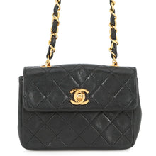 将图像加载到图库查看器中，CHANEL Matelasse ChainShoulder Black Lambskin Size Mini mini
