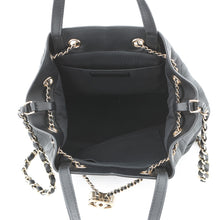 将图像加载到图库查看器中，CHANEL Matelasse Drawstring 2WAYBag Black Leather
