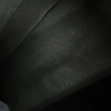 将图像加载到图库查看器中，CHANEL Matelasse Drawstring 2WAYBag Black Leather
