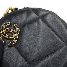 将图像加载到图库查看器中，CHANEL CHANEL19 Round Chain Shoulder BlackAP0945 Lambskin
