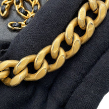 将图像加载到图库查看器中，CHANEL CHANEL19 Round Chain Shoulder BlackAP0945 Lambskin
