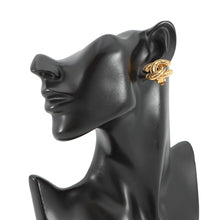 将图像加载到图库查看器中，CHANEL Matelasse CC Logo Earring Gold Metal
