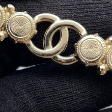 将图像加载到图库查看器中，CHANEL Pearl Studded Choker Champagne Gold/WhiteAB7624 Metal Faux Pearl Rhinestone
