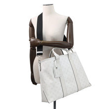 将图像加载到图库查看器中，LOUIS VUITTON Weekend Tote NM BlancM30919 Monogram Taiga Leather
