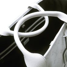 将图像加载到图库查看器中，LOUIS VUITTON Weekend Tote NM BlancM30919 Monogram Taiga Leather
