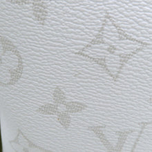 将图像加载到图库查看器中，LOUIS VUITTON Weekend Tote NM BlancM30919 Monogram Taiga Leather
