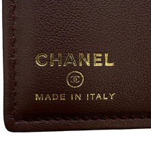 将图像加载到图库查看器中，CHANEL passport case BlackAP3791 Lambskin
