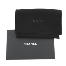 将图像加载到图库查看器中，CHANEL passport case BlackAP3791 Lambskin
