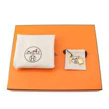 Load image into Gallery viewer, HERMES Picotin Lock Vert Yucca Taurillon Clemence Size MM
