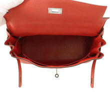 Load image into Gallery viewer, HERMES Kelly Retourne Geranium Togo Leather Size 32
