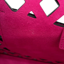 将图像加载到图库查看器中，CHANEL Punching Chain Shoulder Bag Black/PinkAS2376 Calf Leather Size 25
