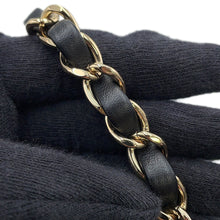 将图像加载到图库查看器中，CHANEL Punching Chain Shoulder Bag Black/PinkAS2376 Calf Leather Size 25
