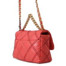 将图像加载到图库查看器中，CHANEL CHANEL19 Chain Shoulder Bag RedAS1160 Lambskin

