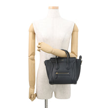 将图像加载到图库查看器中，CELINE Luggage Shopper Tote Black168243 Leather Size Nano
