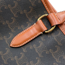 Load image into Gallery viewer, CELINE Triomphe Horizontal Cabas Tote Tan199742 PVC Leather Size Mini
