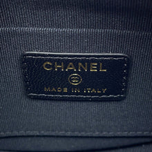 将图像加载到图库查看器中，CHANEL Half Moon ChainShoulder Bag Black Velour
