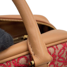 将图像加载到图库查看器中，LOEWE Amazona Anagram Warm Desert/RedA039N07X03 Calf Leather Canvas Size 23
