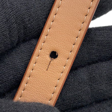 将图像加载到图库查看器中，LOEWE Amazona Anagram Warm Desert/RedA039N07X03 Calf Leather Canvas Size 23
