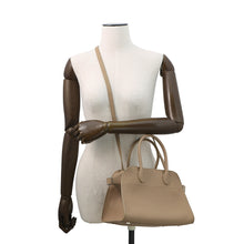 Load image into Gallery viewer, Soft Margaux Dark topeW1190 Leather Size 10
