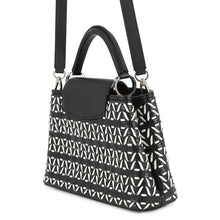 Load image into Gallery viewer, LOUIS VUITTON Capucines Noir/WhiteM42641 Leather Size BB
