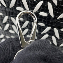 Load image into Gallery viewer, LOUIS VUITTON Capucines Noir/WhiteM42641 Leather Size BB
