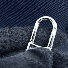 Load image into Gallery viewer, LOUIS VUITTON Twist Thoth Andigo blueM54980 Epi Leather
