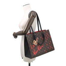 将图像加载到图库查看器中，LOUIS VUITTON Fall in Love Onthego RedM45888 Monogram Size MM
