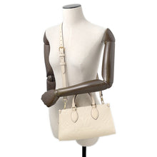 将图像加载到图库查看器中，LOUIS VUITTON Onthego claimM23698 Monogram Empreinte Leather Size EW
