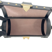 将图像加载到图库查看器中，LOUIS VUITTON Papillon Trunk NoirM58655 Epi Leather
