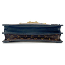 将图像加载到图库查看器中，LOUIS VUITTON Trunk Clutch BrownM43596 Monogram Monogram Reverse Canvas
