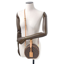 Load image into Gallery viewer, LOUIS VUITTON Petit Boite Chapeau BeigeM43514 Monogram
