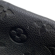 Load image into Gallery viewer, LOUIS VUITTON backup NoirM47072 Monogram Empreinte Leather
