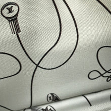 将图像加载到图库查看器中，LOUIS VUITTON Nile Light Gray/MulticolorM13897 Monogram・Iridescent
