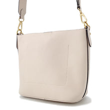 将图像加载到图库查看器中，LOUIS VUITTON Lock Me Padlock &amp; Walk QuartzM24638 Grained Calf Leather
