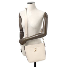 将图像加载到图库查看器中，LOUIS VUITTON Lock Me Padlock &amp; Walk QuartzM24638 Grained Calf Leather
