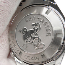 Load image into Gallery viewer, OMEGA Seamaster Planet Ocean W45.5mm Stainless Steel Black Dial2200.50.00
