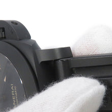 Load image into Gallery viewer, PANERAI Luminor GMT W44mm Ceramic Caoutchou Black DialPAM01441
