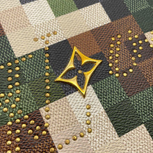 Load image into Gallery viewer, LOUIS VUITTON Coffret 8 Montor Green/MultiM10376 Damoflage
