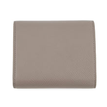 将图像加载到图库查看器中，CELINE Trifold Wallet Pebble10B573 Leather
