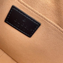 将图像加载到图库查看器中，GUCCI GG Marmont Mini Shoulder Bag Black/Beige448065 Leather Size Mini
