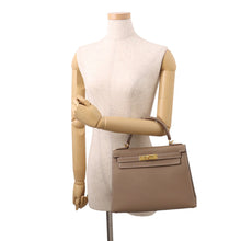 Load image into Gallery viewer, HERMES Kelly Sellier Etoupe Epsom Size 28

