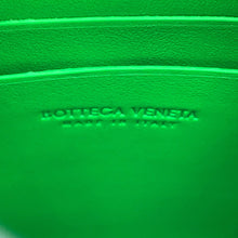 将图像加载到图库查看器中，Bottega Veneta INTRECCIATO Phone Pouch Parakeet729296 Calf Leather
