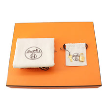 Load image into Gallery viewer, HERMES Picotin Lock Black Taurillon Clemence Size MM
