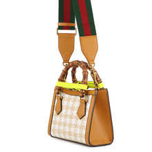 Load image into Gallery viewer, GUCCI Diana Bamboo 2WAYHandbag Light Brown/White702732 Raffia Leather Size Mini
