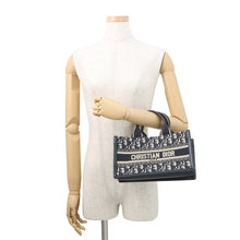 将图像加载到图库查看器中，Dior East West Book Tote NavyM1326CZBB_M928 Canvas
