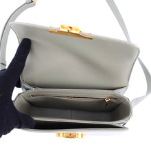 将图像加载到图库查看器中，CELINE Teen Triomphe Shoulder Bag AlmondGreen188423 Shiny Calf Leather
