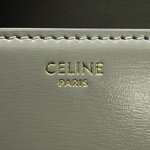 将图像加载到图库查看器中，CELINE Teen Triomphe Shoulder Bag AlmondGreen188423 Shiny Calf Leather
