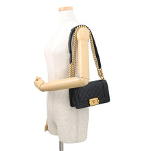 将图像加载到图库查看器中，CHANEL ChainShoulder Bag Boy Chanel BlackA67085 Caviar Leather Size Small
