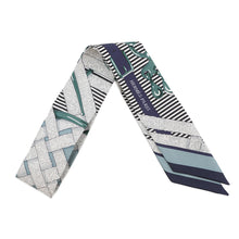 将图像加载到图库查看器中，HERMES Twilly MORS A JOUETS CHEMISE horse bit Caban/Vert・Cypress/Gray Silk100%
