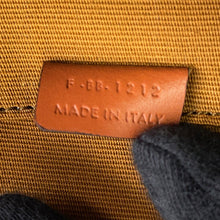 将图像加载到图库查看器中，CELINE Triomphe Mini Camera Shoulder Bag Tan/Multicolor10J582 PVC Leather
